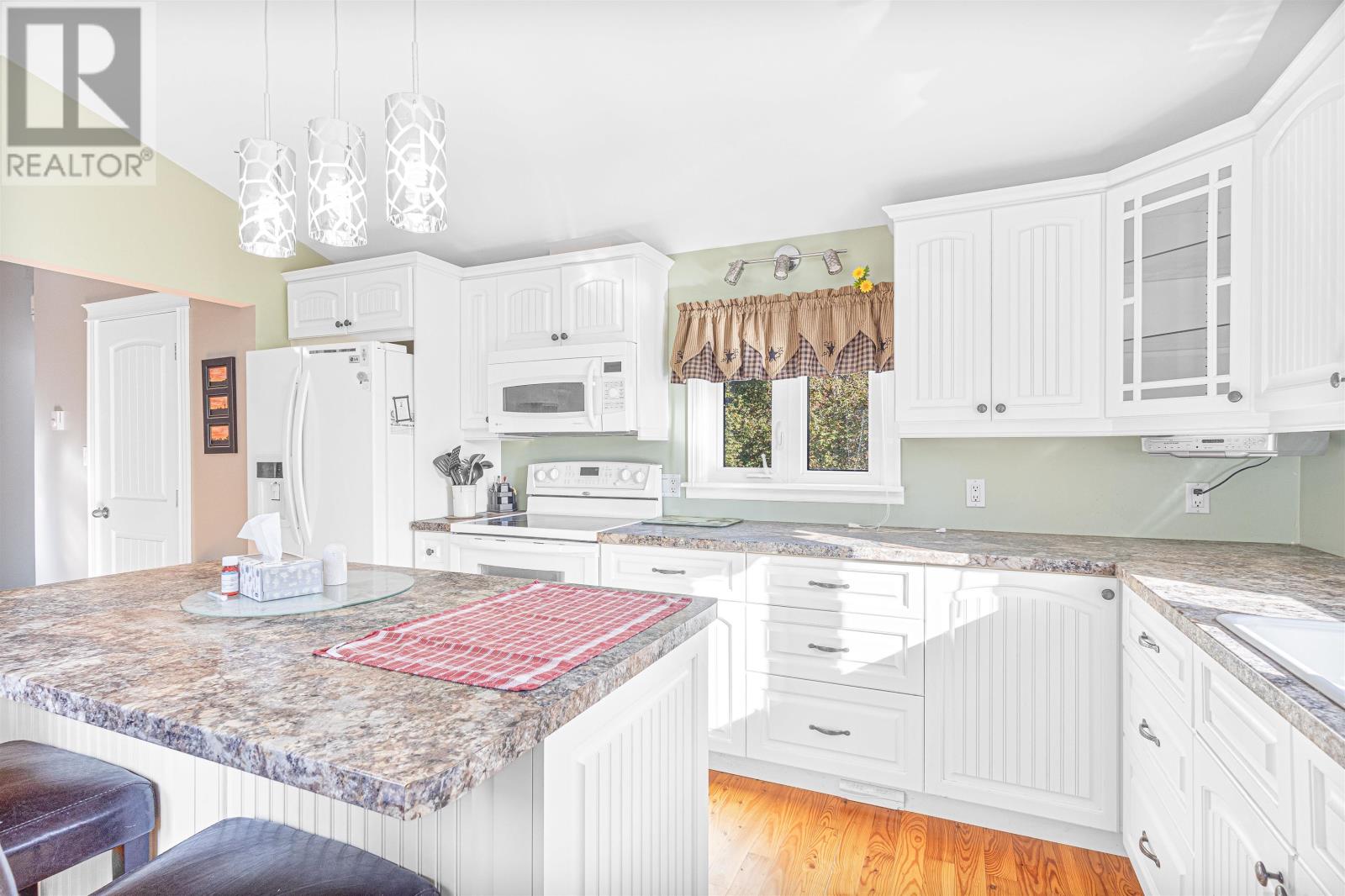 51 Vail Crescent, Stanhope, Prince Edward Island  C0A 1P0 - Photo 7 - 202527723