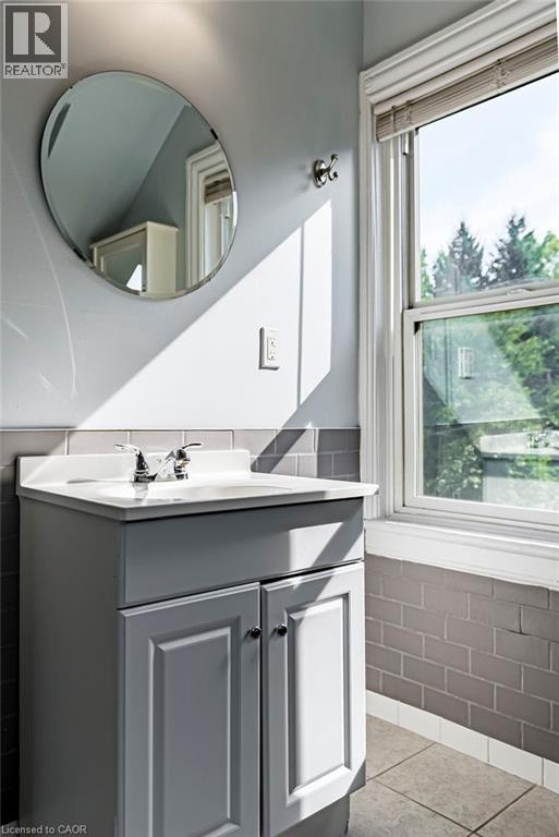 499 Hughson Street N, Hamilton, Ontario  L8L 4N8 - Photo 34 - 40779756