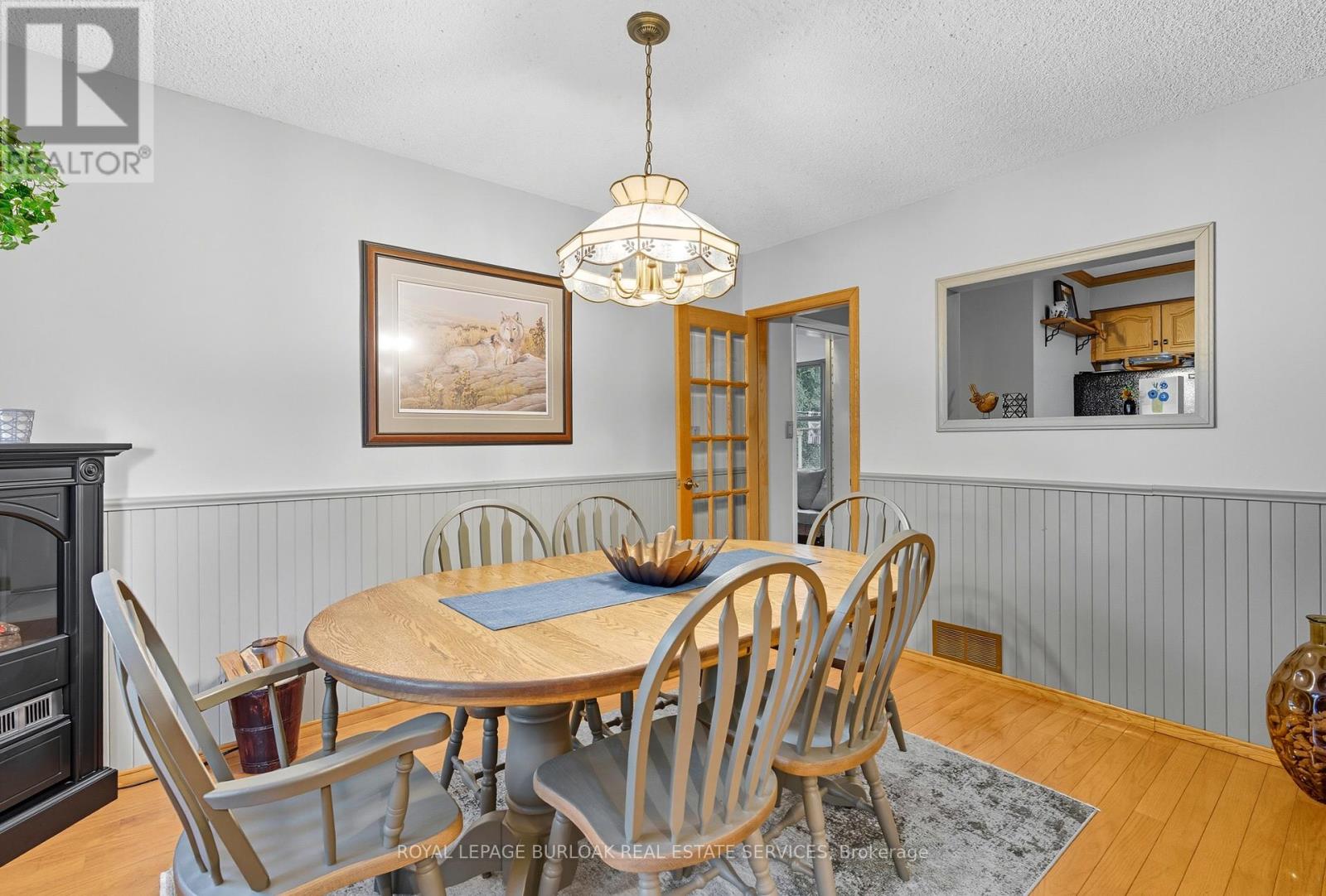 1159 Greening Avenue, Mississauga, Ontario L4Y 1H3 - Photo 9 - W12397168