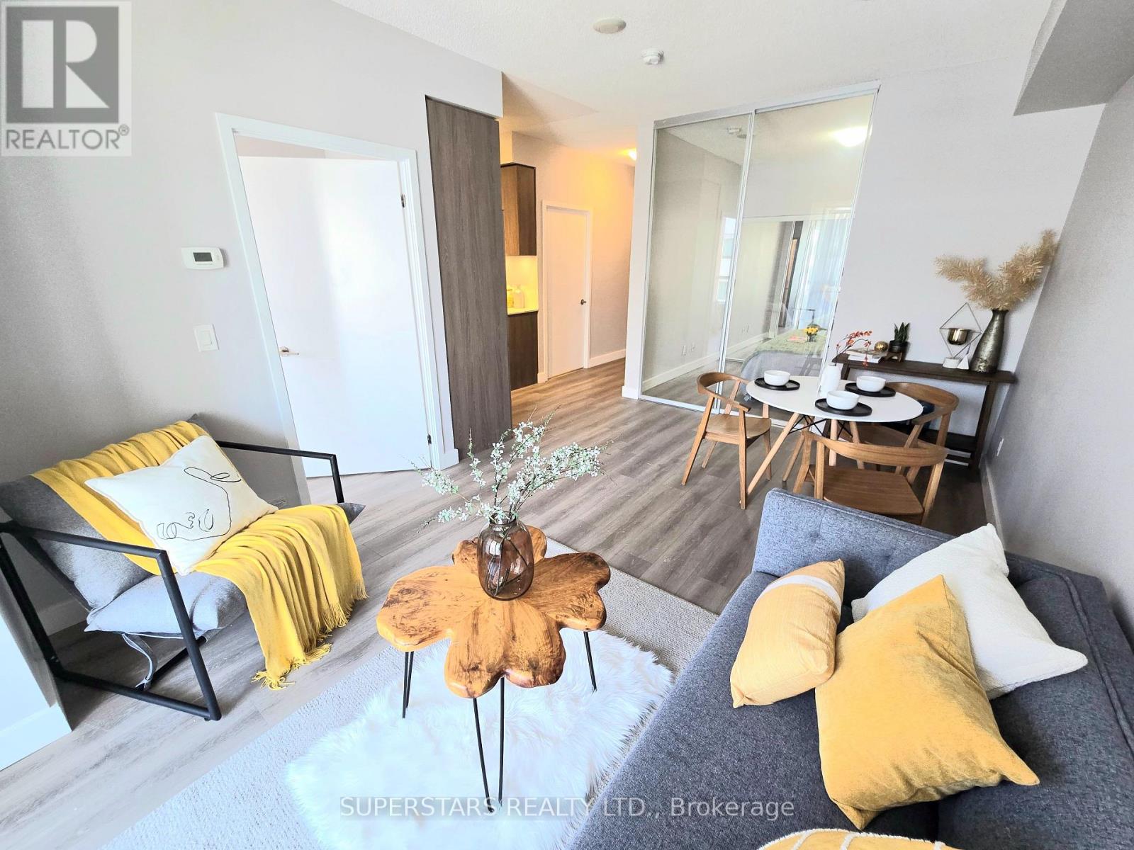 614 - 200 Sackville Street, Toronto, Ontario  M5A 0C4 - Photo 11 - C12536924