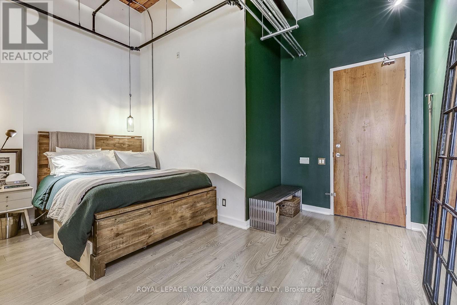 301 - 43 Hanna Avenue, Toronto, Ontario  M6K 1X1 - Photo 4 - C12536946