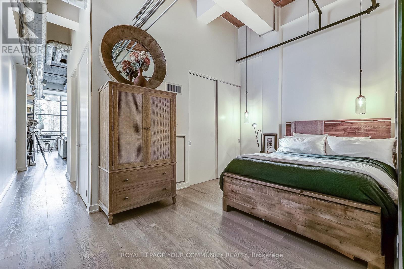 301 - 43 Hanna Avenue, Toronto, Ontario  M6K 1X1 - Photo 5 - C12536946