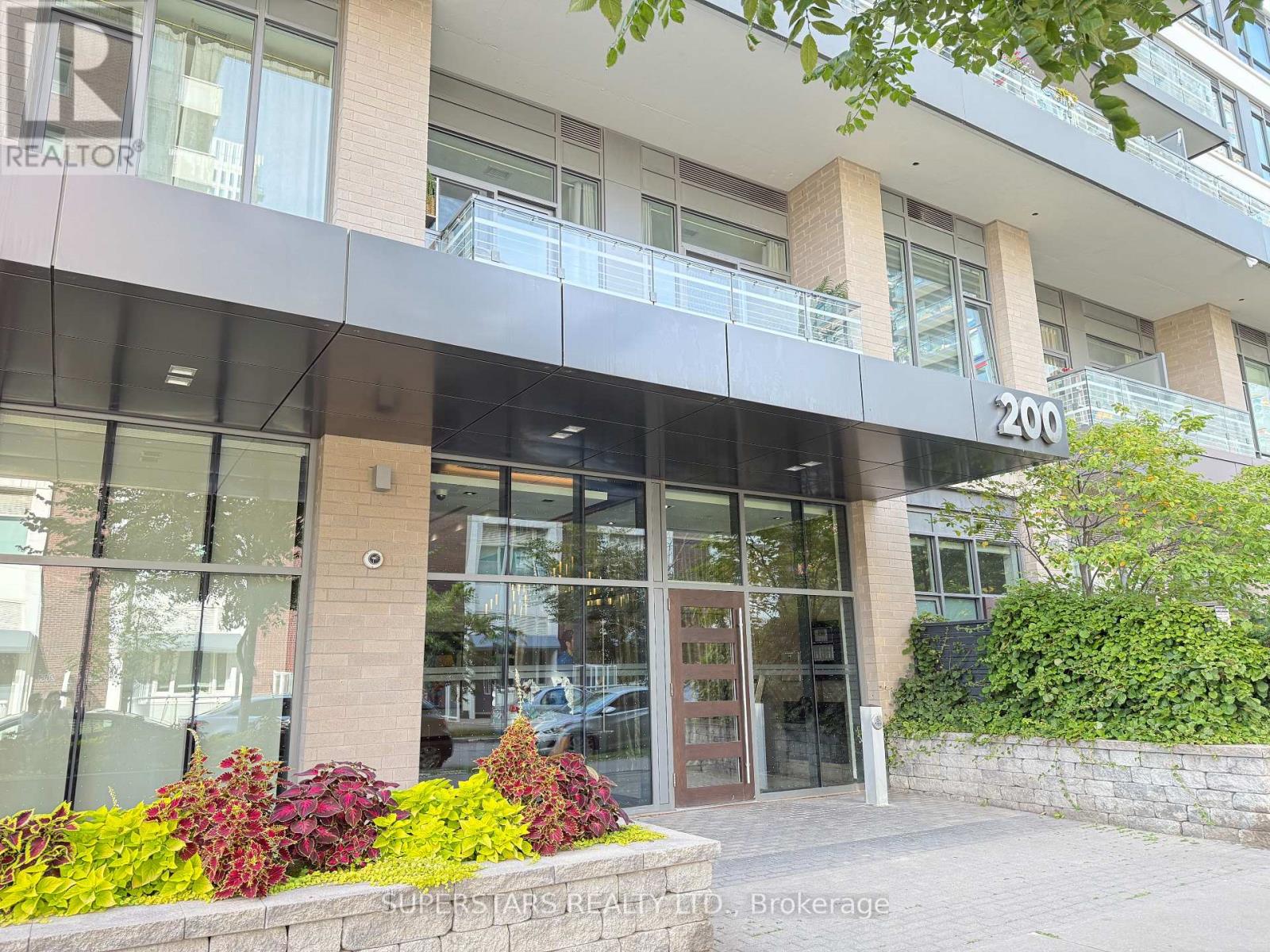 614 - 200 Sackville Street, Toronto, Ontario  M5A 0C4 - Photo 2 - C12536978