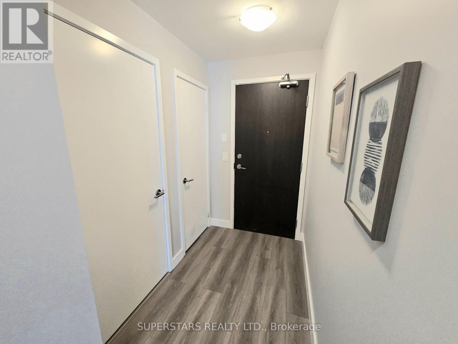 614 - 200 Sackville Street, Toronto, Ontario  M5A 0C4 - Photo 3 - C12536978