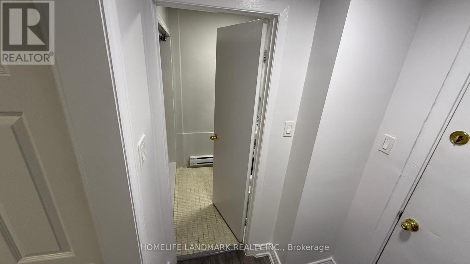 Unit B4 - 676 Mount Pleasant Road, Toronto, Ontario  M4S 2N3 - Photo 10 - C12536980