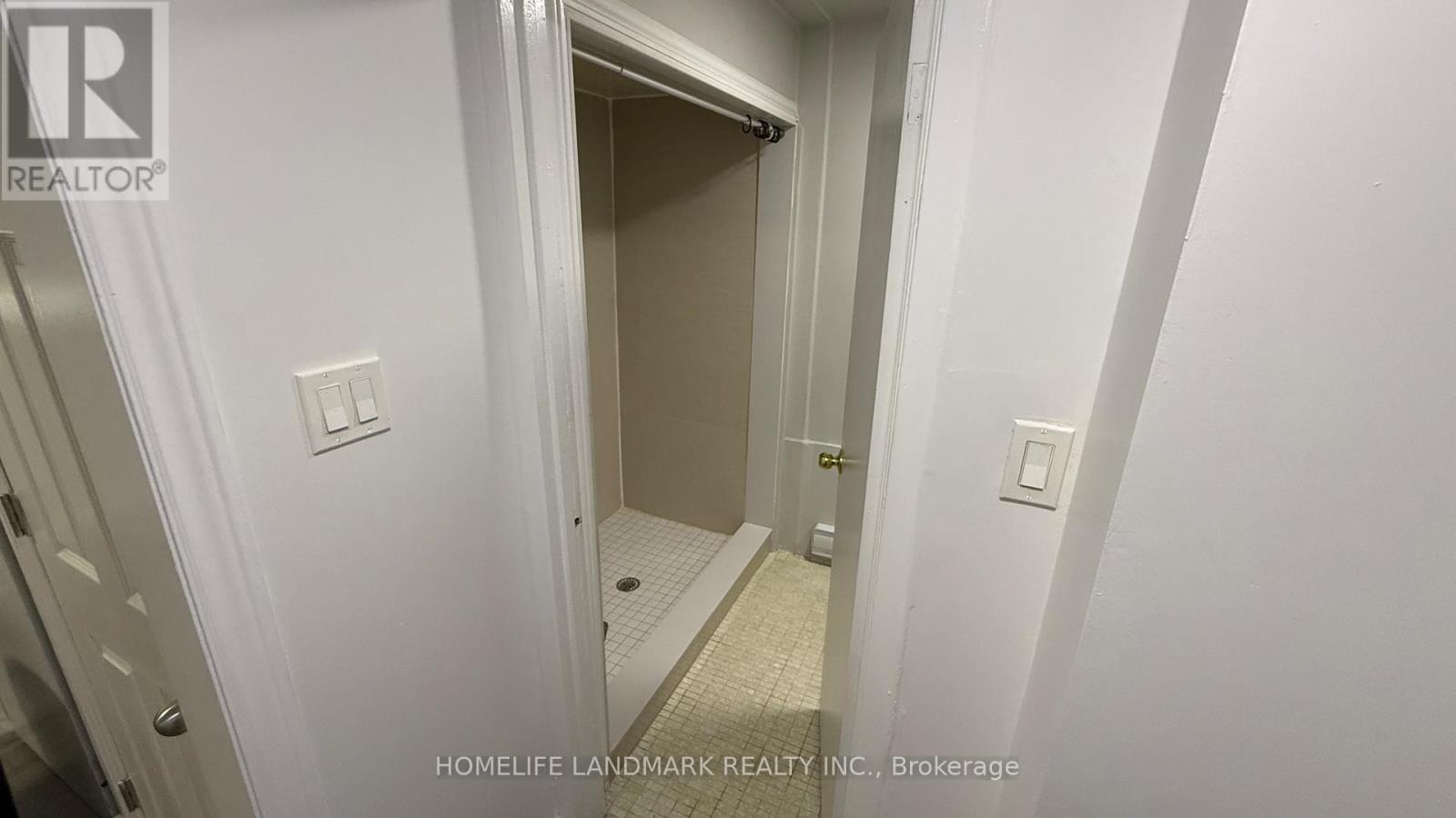 Unit B4 - 676 Mount Pleasant Road, Toronto, Ontario  M4S 2N3 - Photo 11 - C12536980