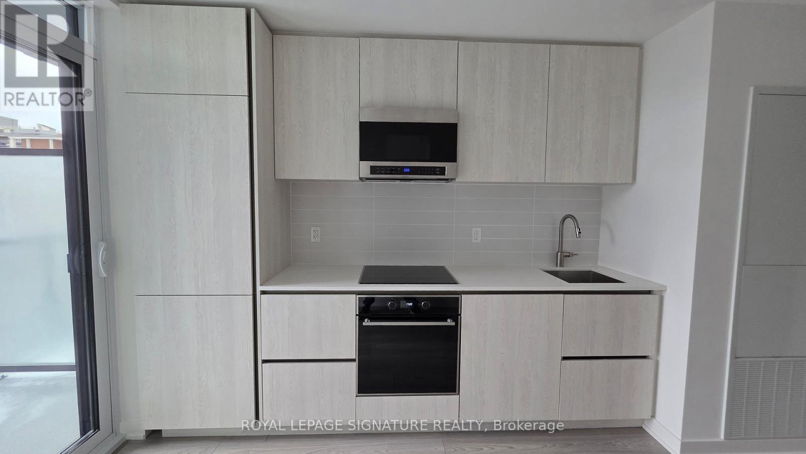 1511 - 120 Broadway Avenue, Toronto, Ontario  M4P 0E9 - Photo 9 - C12537014