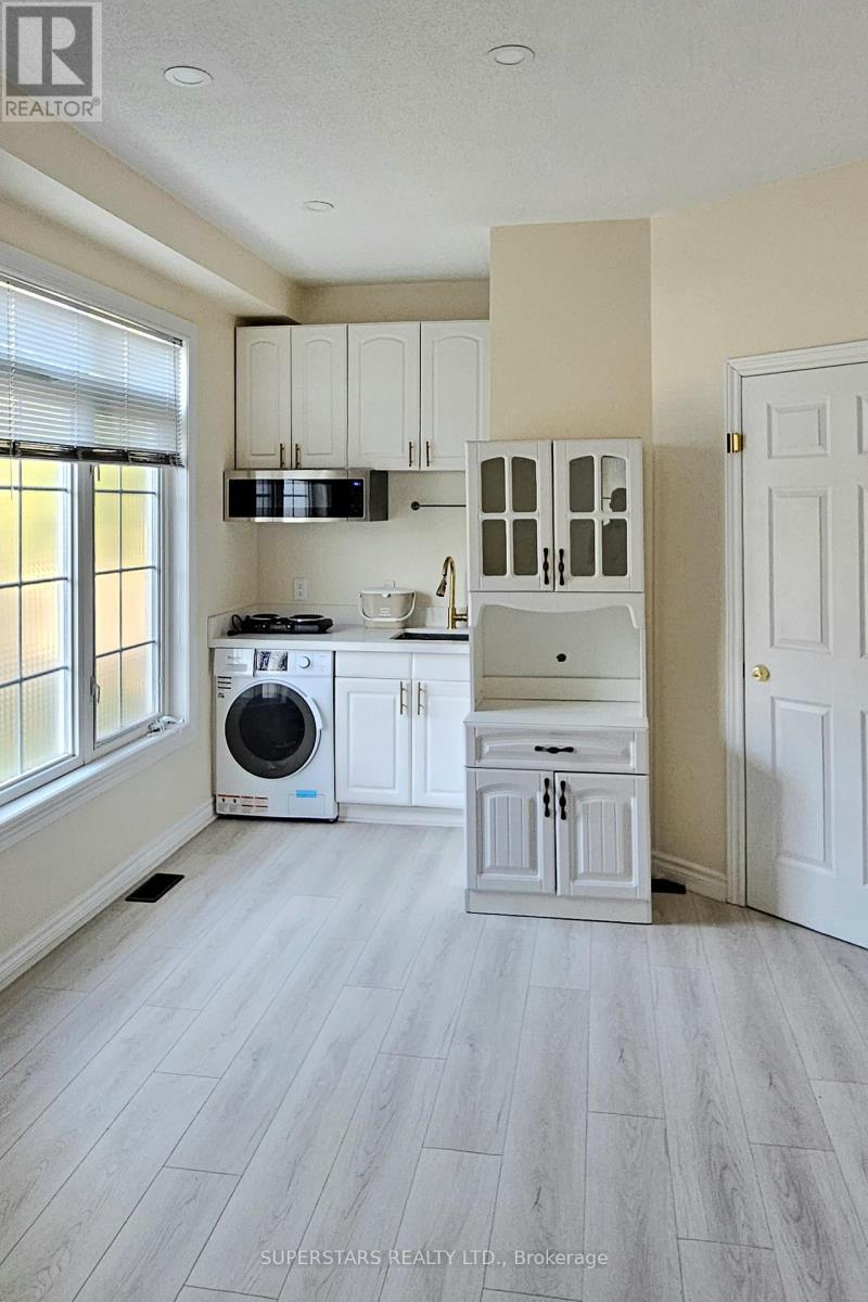 Main - 2 Cheltonwood Way, Whitby, Ontario  L1R 0E3 - Photo 3 - E12536934