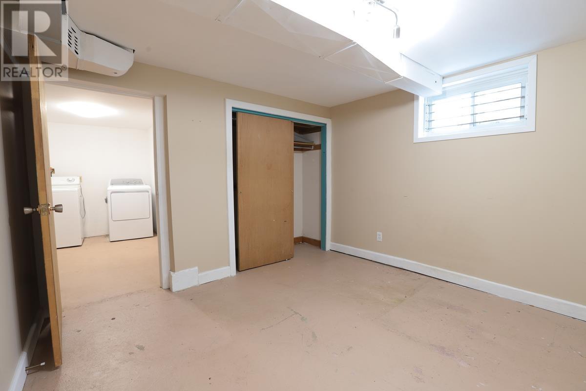 85 Shannon Rd, Sault Ste. Marie, Ontario  P6A 4J6 - Photo 34 - SM253250