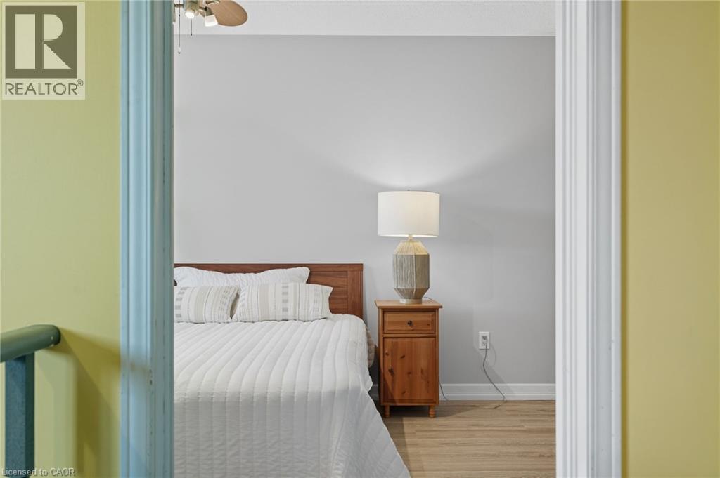 5 Chesapeake Drive, Waterdown, Ontario L8B 0H7 - Photo 25 - 40780045