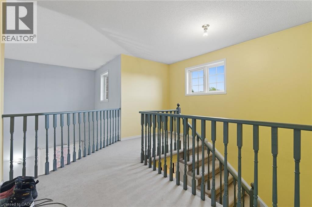 5 Chesapeake Drive, Waterdown, Ontario L8B 0H7 - Photo 24 - 40780045