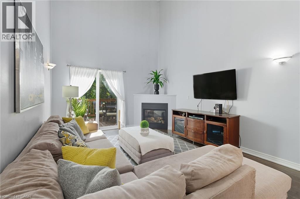 5 Chesapeake Drive, Waterdown, Ontario L8B 0H7 - Photo 11 - 40780045