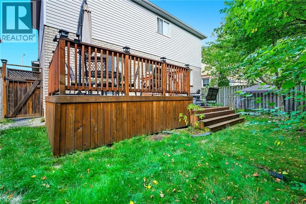 5 Chesapeake Drive, Waterdown, Ontario L8B 0H7 - Photo 38 - 40780045