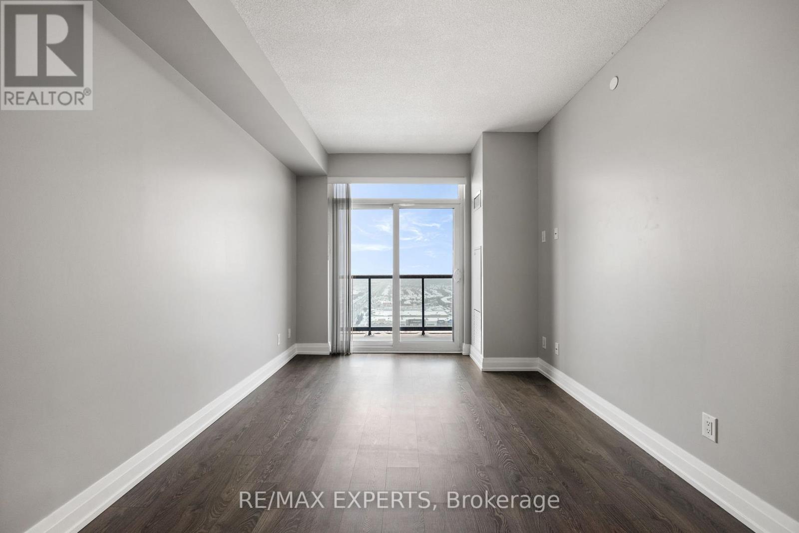 2807 - 3700 Hwy 7 Road, Vaughan, Ontario  L4L 0G8 - Photo 10 - N12536906