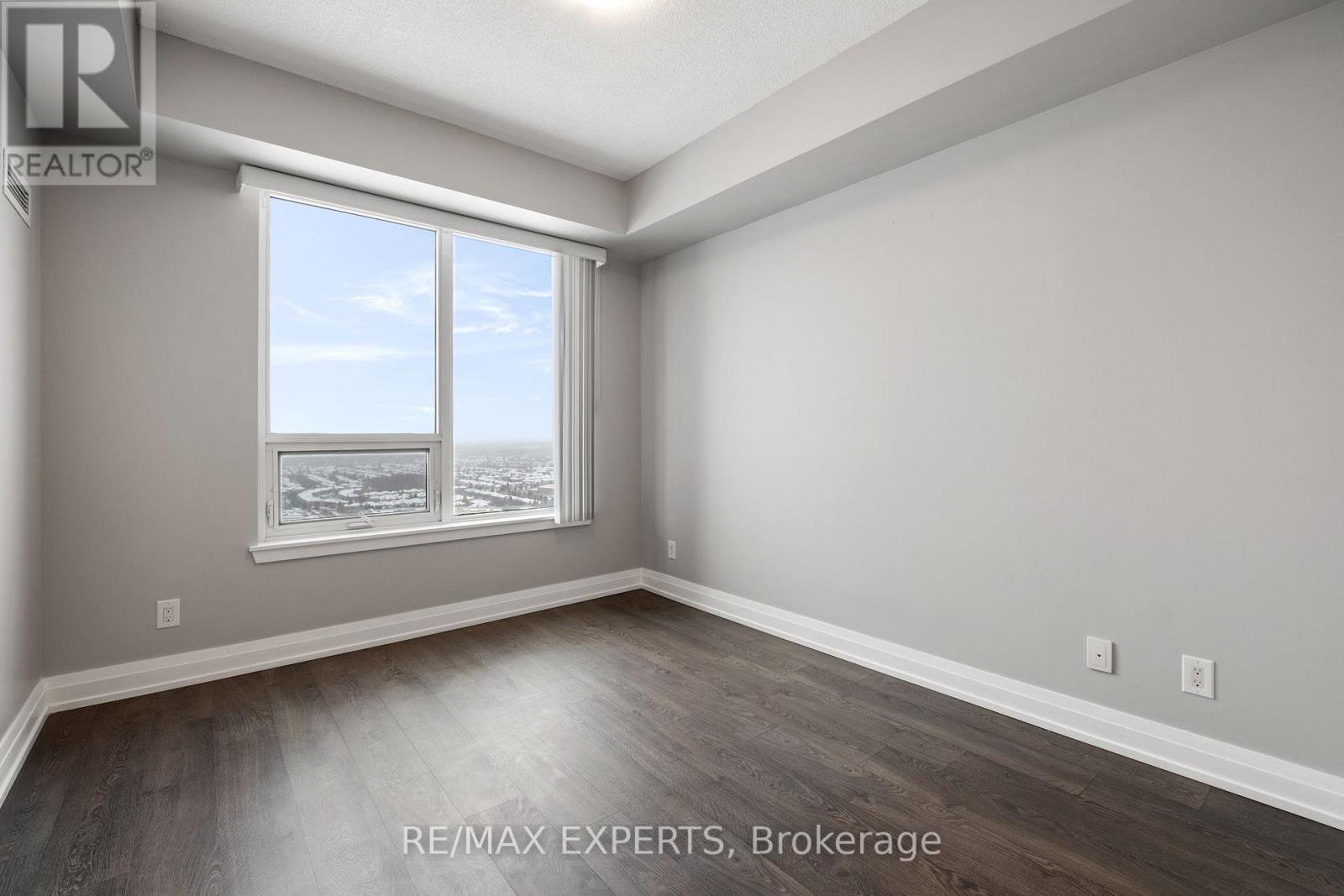 2807 - 3700 Hwy 7 Road, Vaughan, Ontario  L4L 0G8 - Photo 13 - N12536906