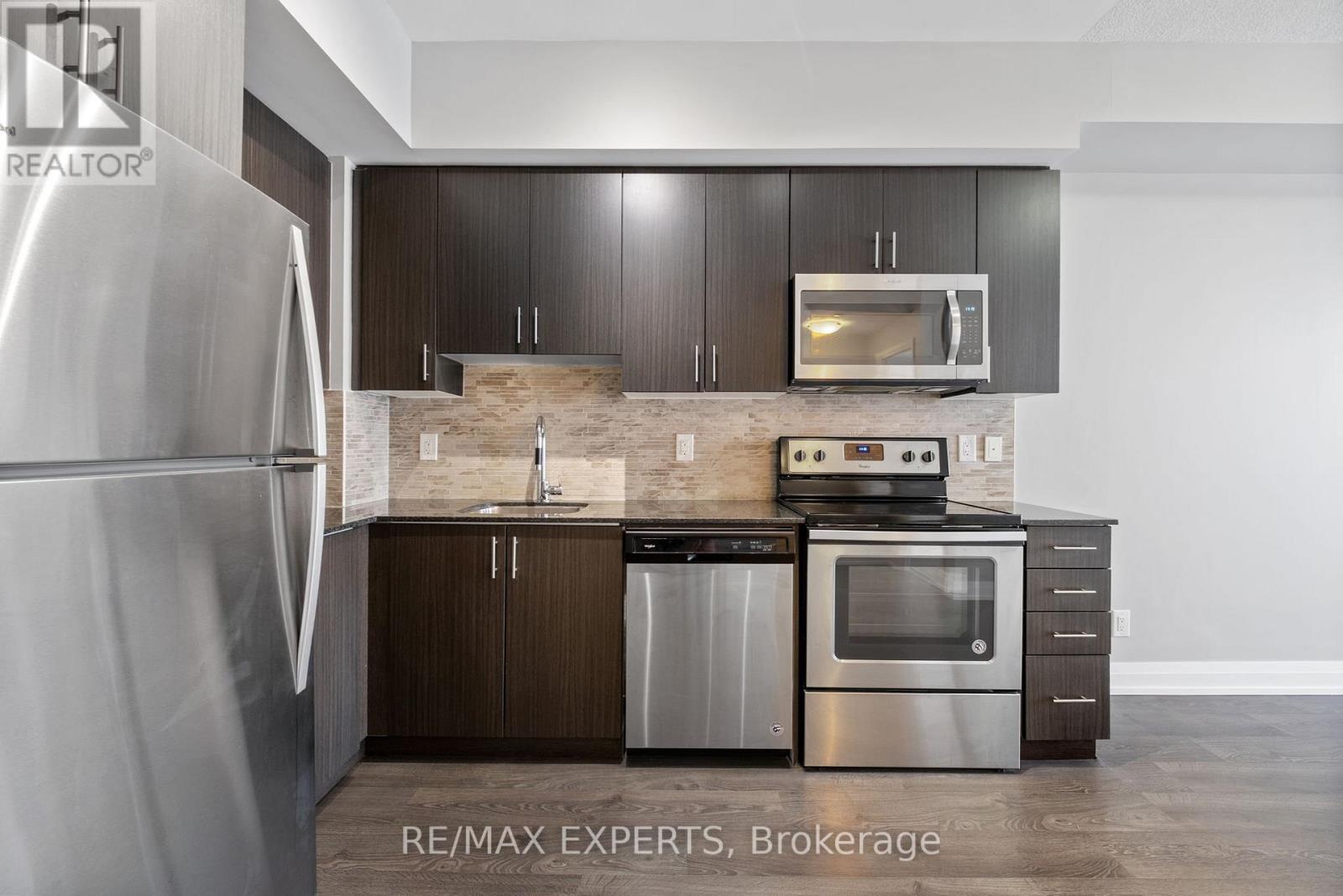 2807 - 3700 Hwy 7 Road, Vaughan, Ontario  L4L 0G8 - Photo 8 - N12536906