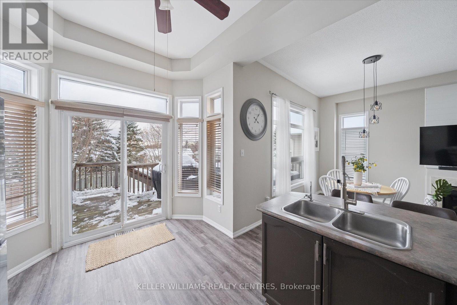 114 Mainprize Crescent, East Gwillimbury, Ontario  L0G 1M0 - Photo 12 - N12536938