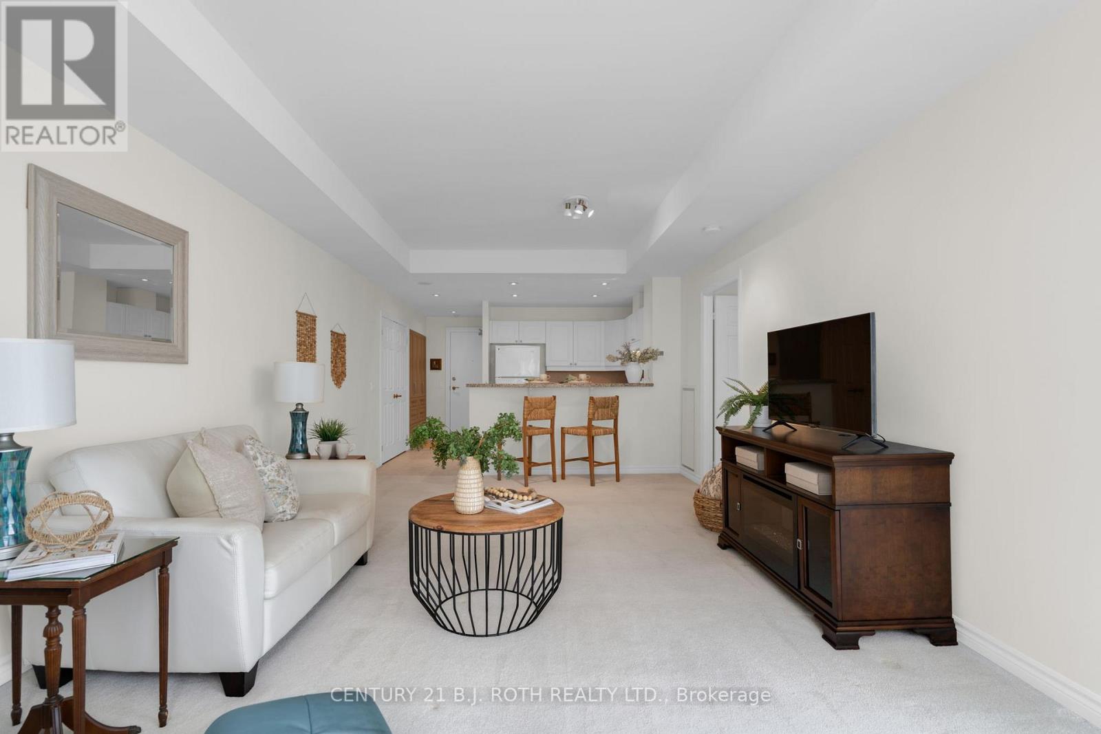 1104 - 6 Toronto Street, Barrie, Ontario  L4N 9R2 - Photo 10 - S12537012