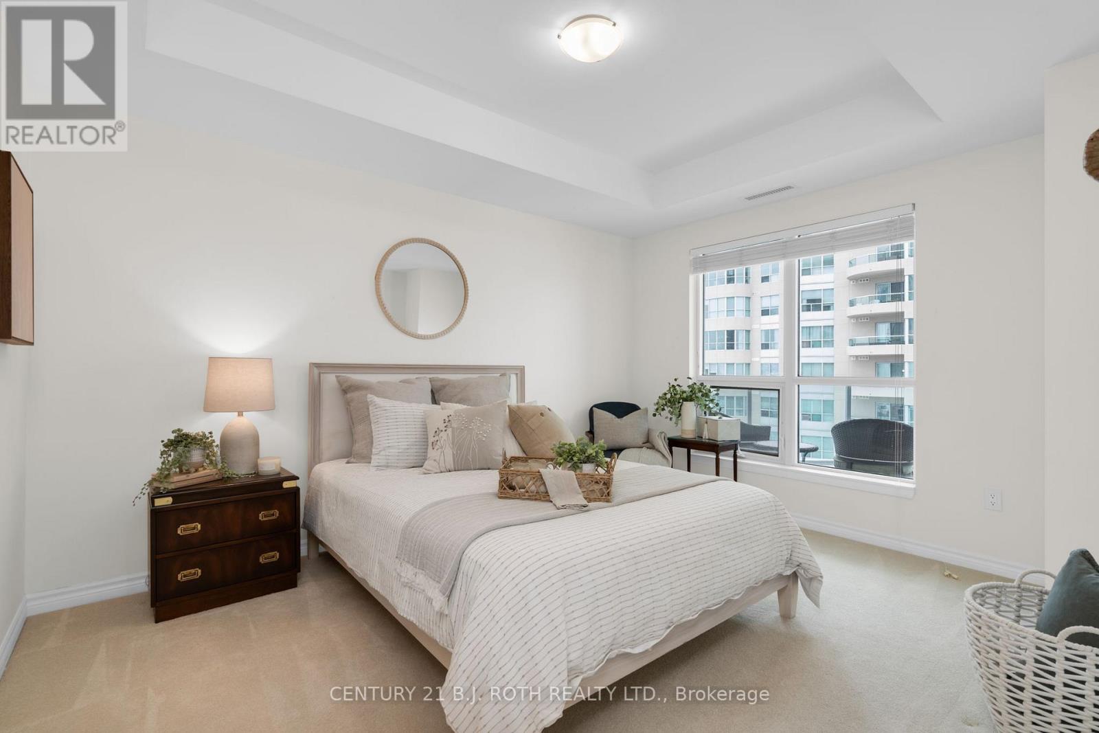 1104 - 6 Toronto Street, Barrie, Ontario  L4N 9R2 - Photo 13 - S12537012