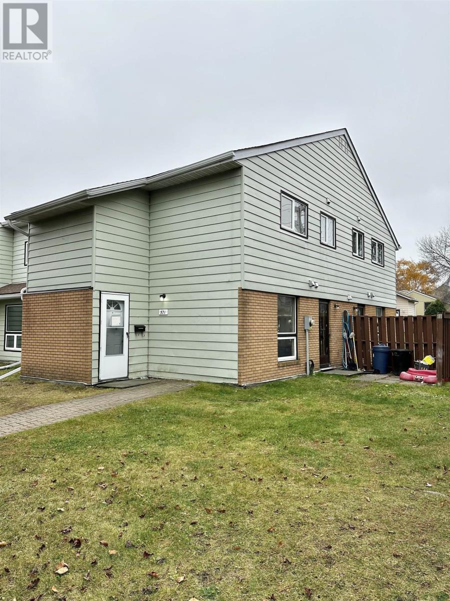 1 571 Beverly ST, Thunder Bay, Ontario