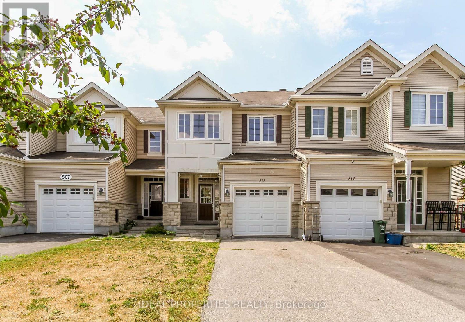 565 PEPPERVILLE CRESCENT, Ottawa, Ontario
