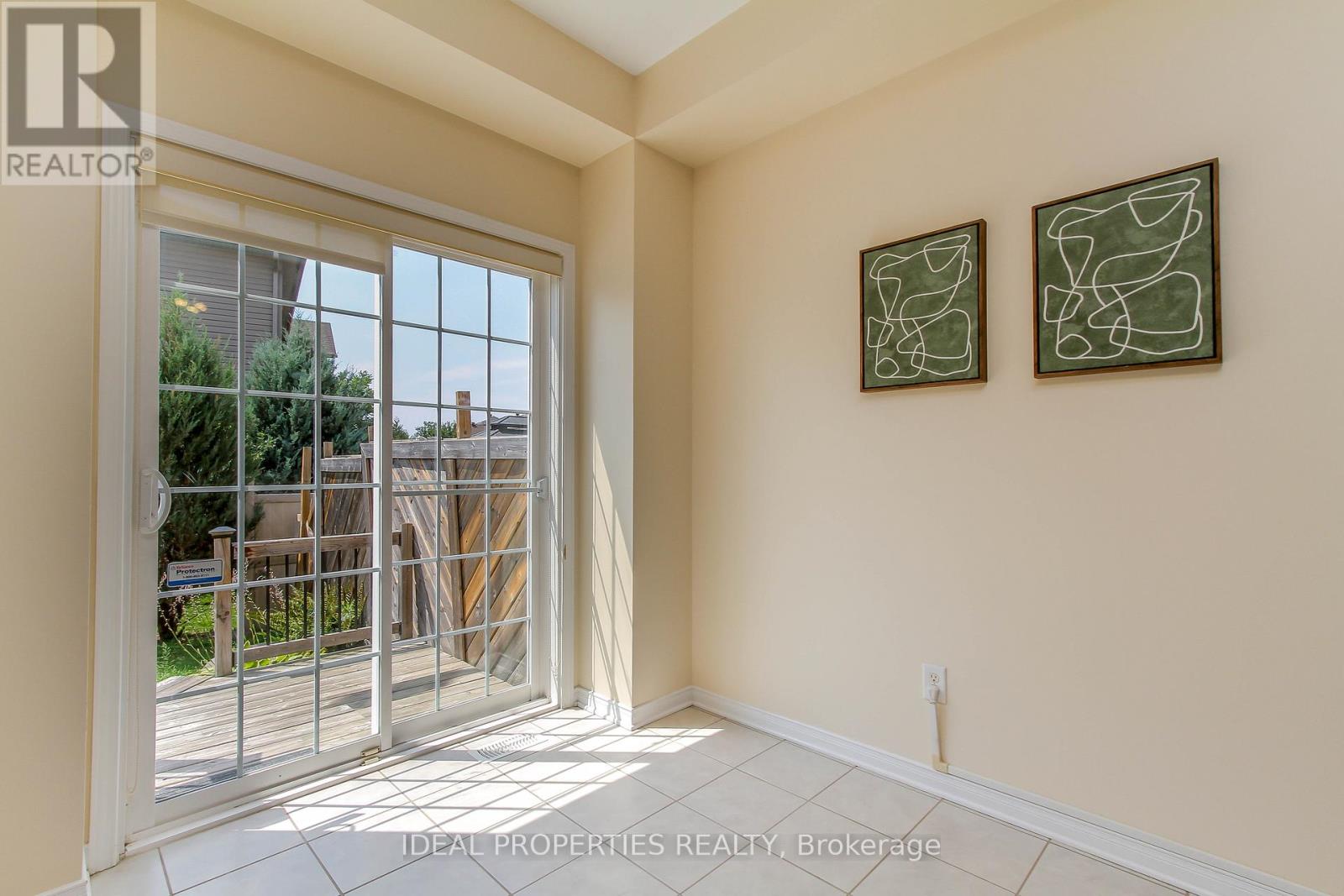 565 Pepperville Crescent, Ottawa, Ontario K2M 0E6 - Photo 18 - X12537060