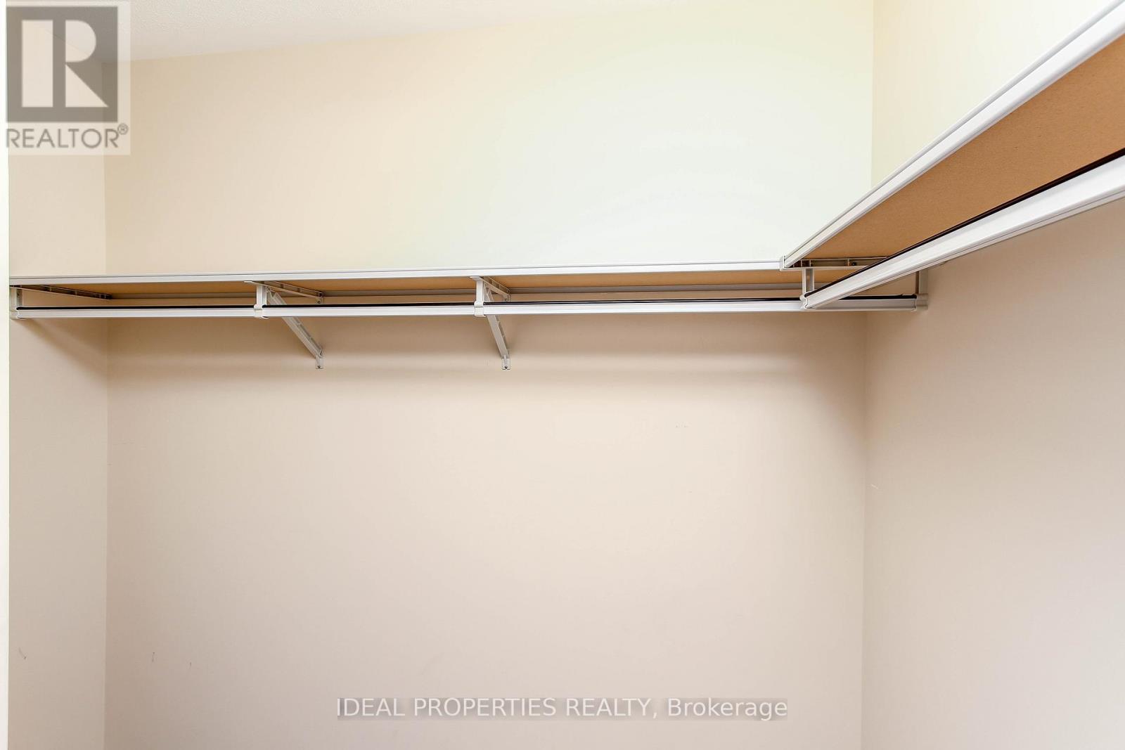 565 Pepperville Crescent, Ottawa, Ontario K2M 0E6 - Photo 26 - X12537060