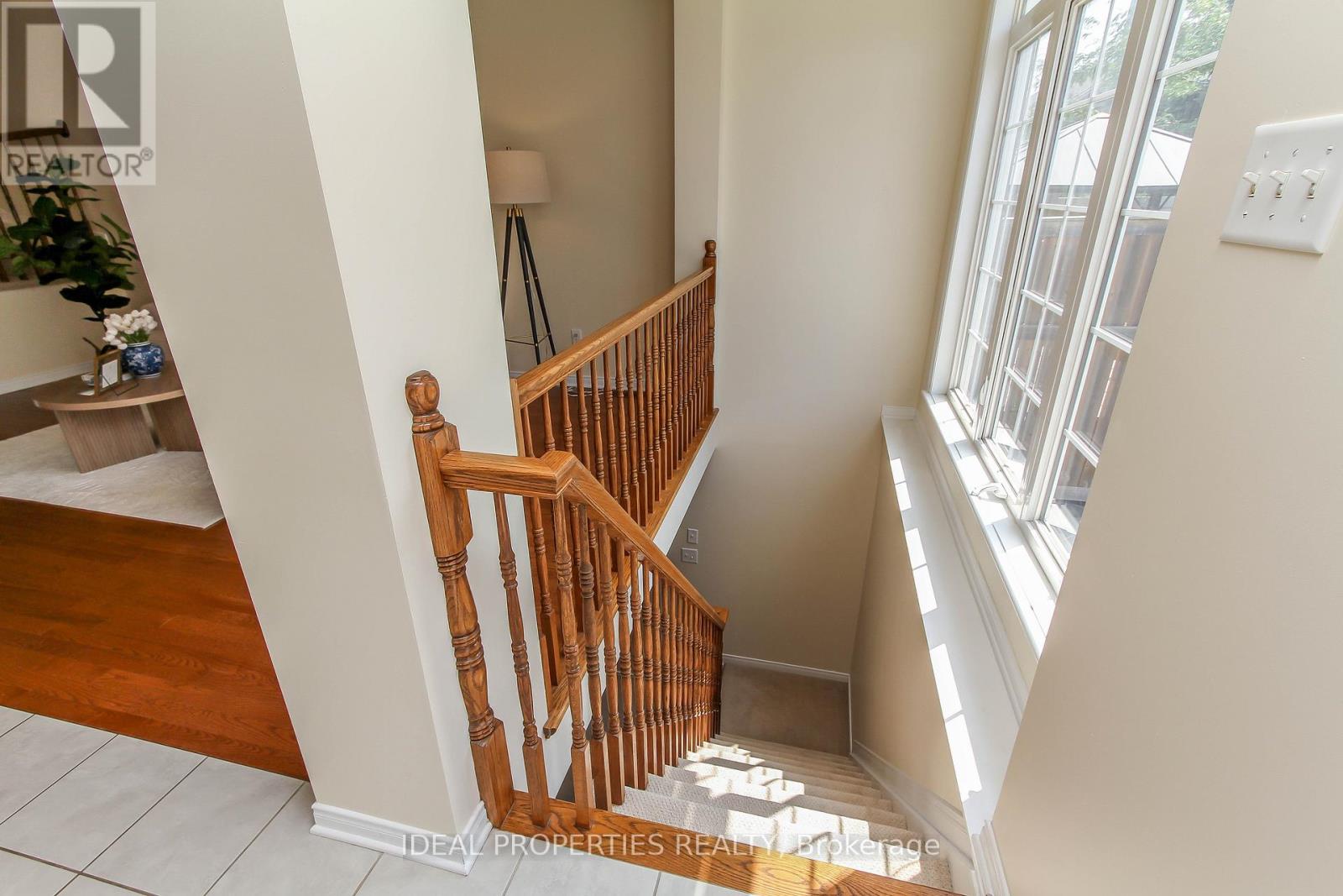 565 Pepperville Crescent, Ottawa, Ontario K2M 0E6 - Photo 36 - X12537060