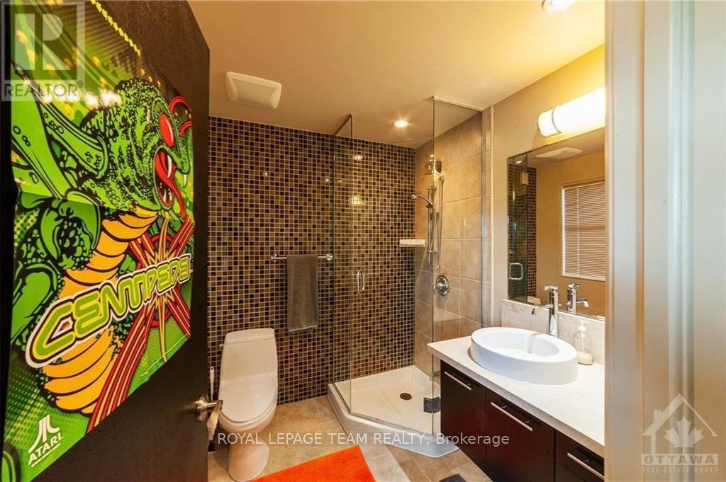 423 Rahul Crescent, Ottawa, Ontario K2C 4H8 - Photo 19 - X12537182