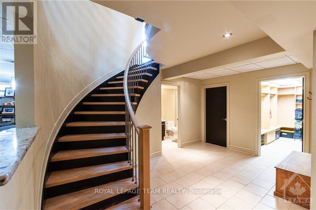 423 Rahul Crescent, Ottawa, Ontario K2C 4H8 - Photo 21 - X12537182