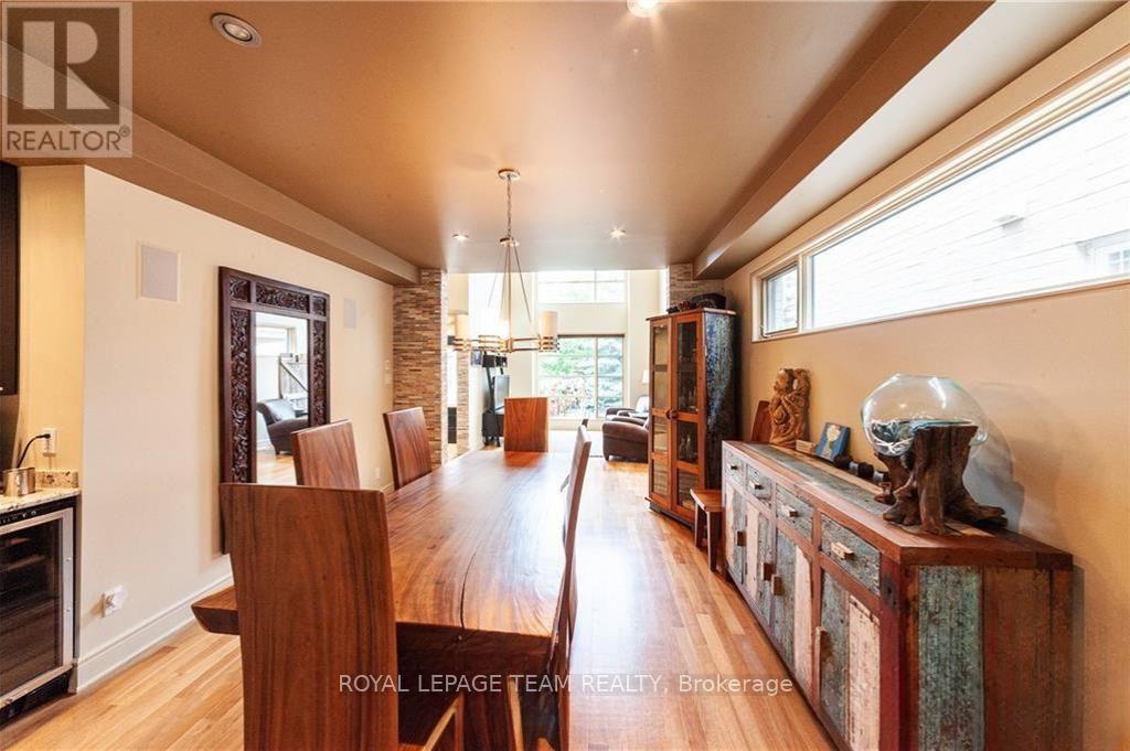 423 Rahul Crescent, Ottawa, Ontario K2C 4H8 - Photo 9 - X12537182