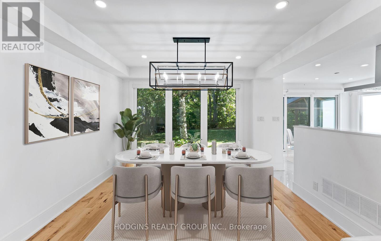 1670 Caverly Court, Mississauga, Ontario  L5L 3L7 - Photo 8 - W12458225