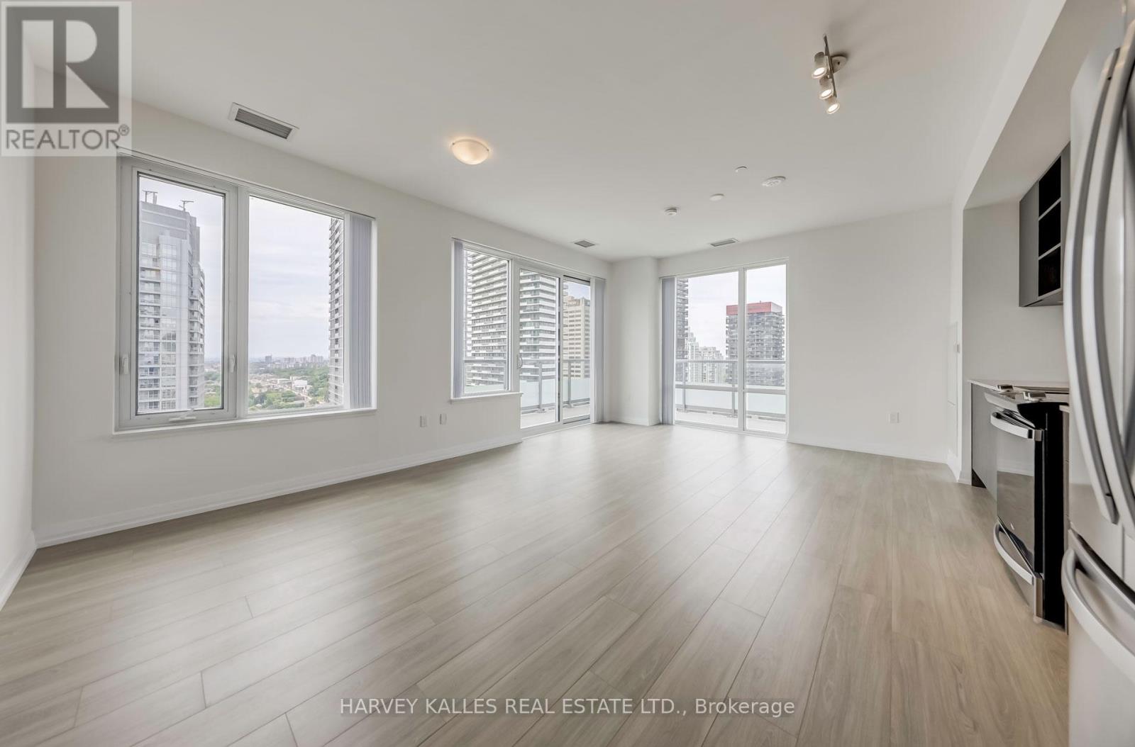 Ph02 - 25 Holly Street, Toronto, Ontario  M4S 0E3 - Photo 5 - C12516986