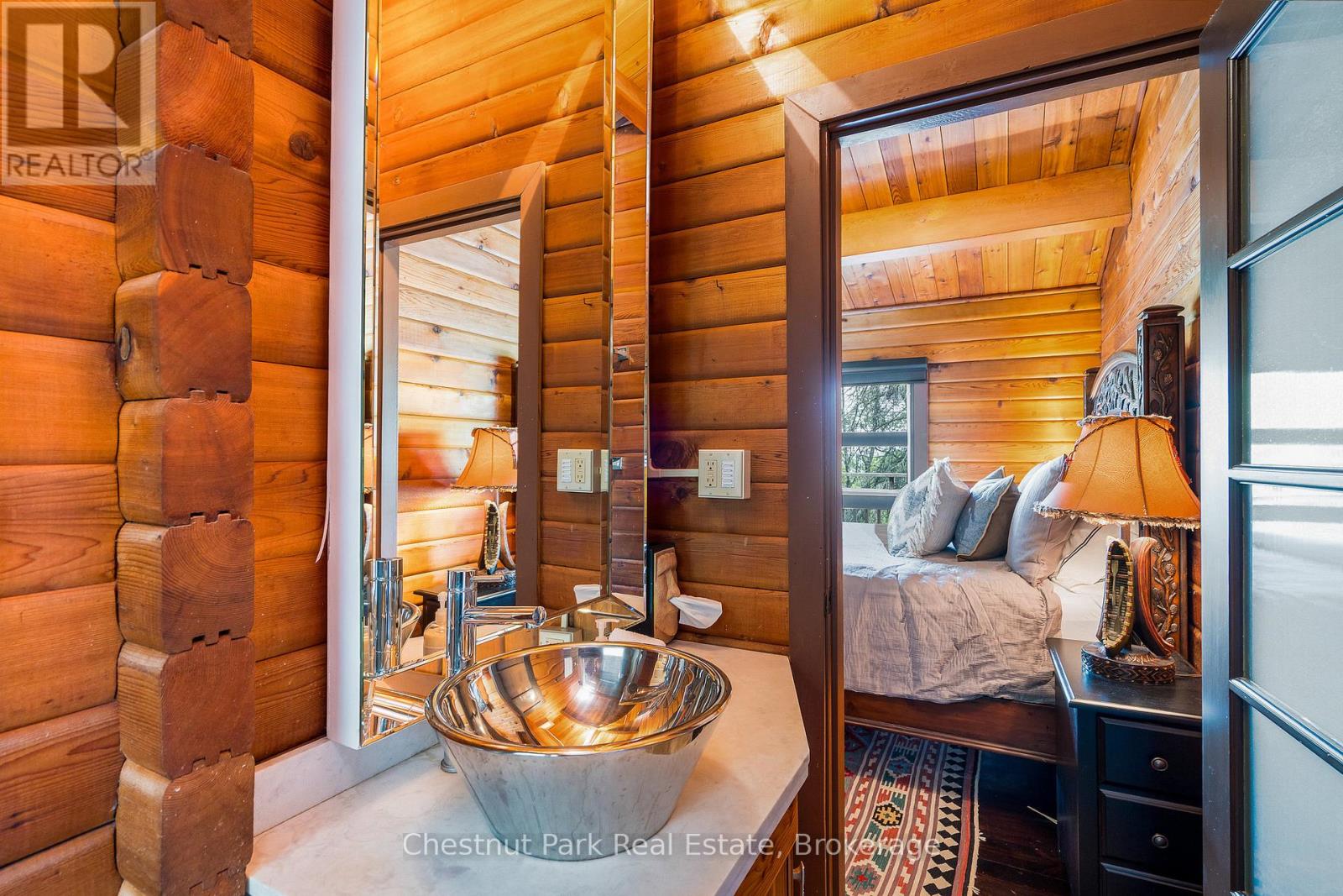 146 Chamonix Crescent, Blue Mountains, Ontario  L9Y 3Z2 - Photo 25 - X12358828