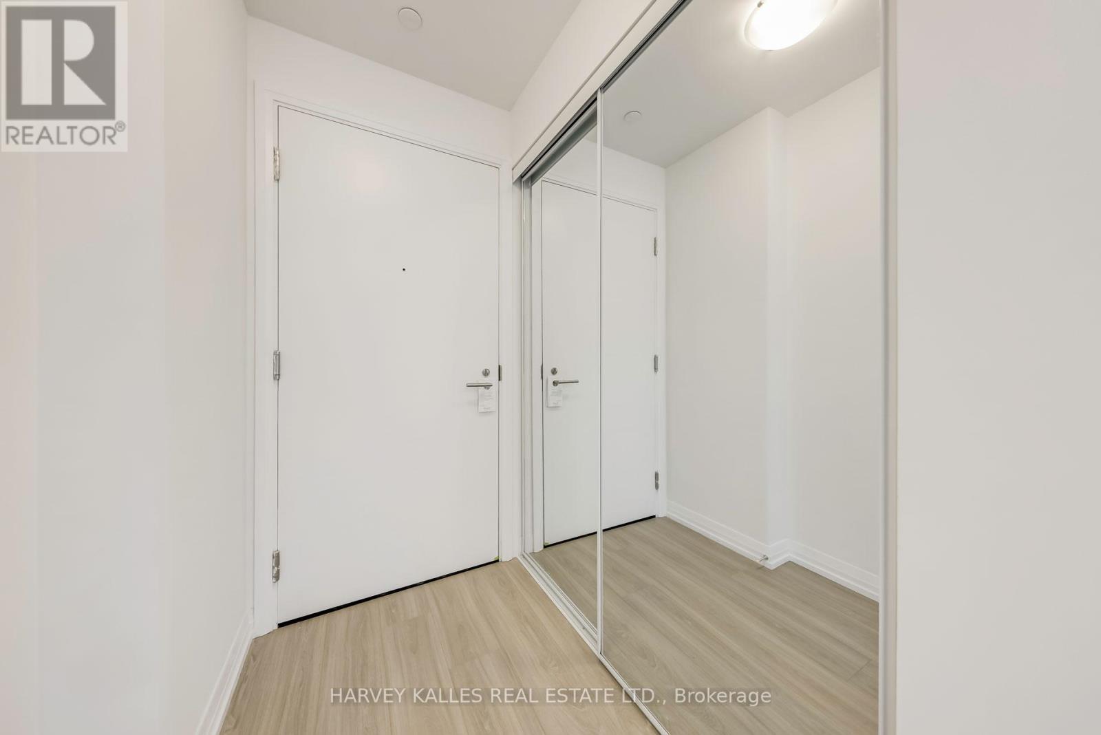 Ph02 - 25 Holly Street, Toronto, Ontario  M4S 0E3 - Photo 4 - C12517038