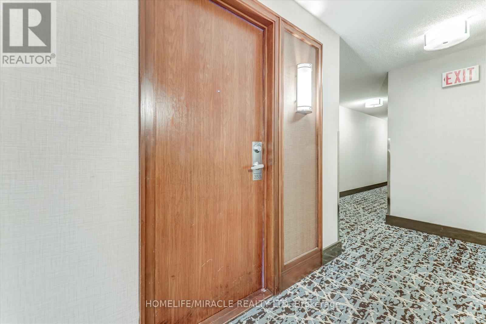 3521 - 68 Corporate Drive, Toronto, Ontario  M1H 3H3 - Photo 12 - E12434994