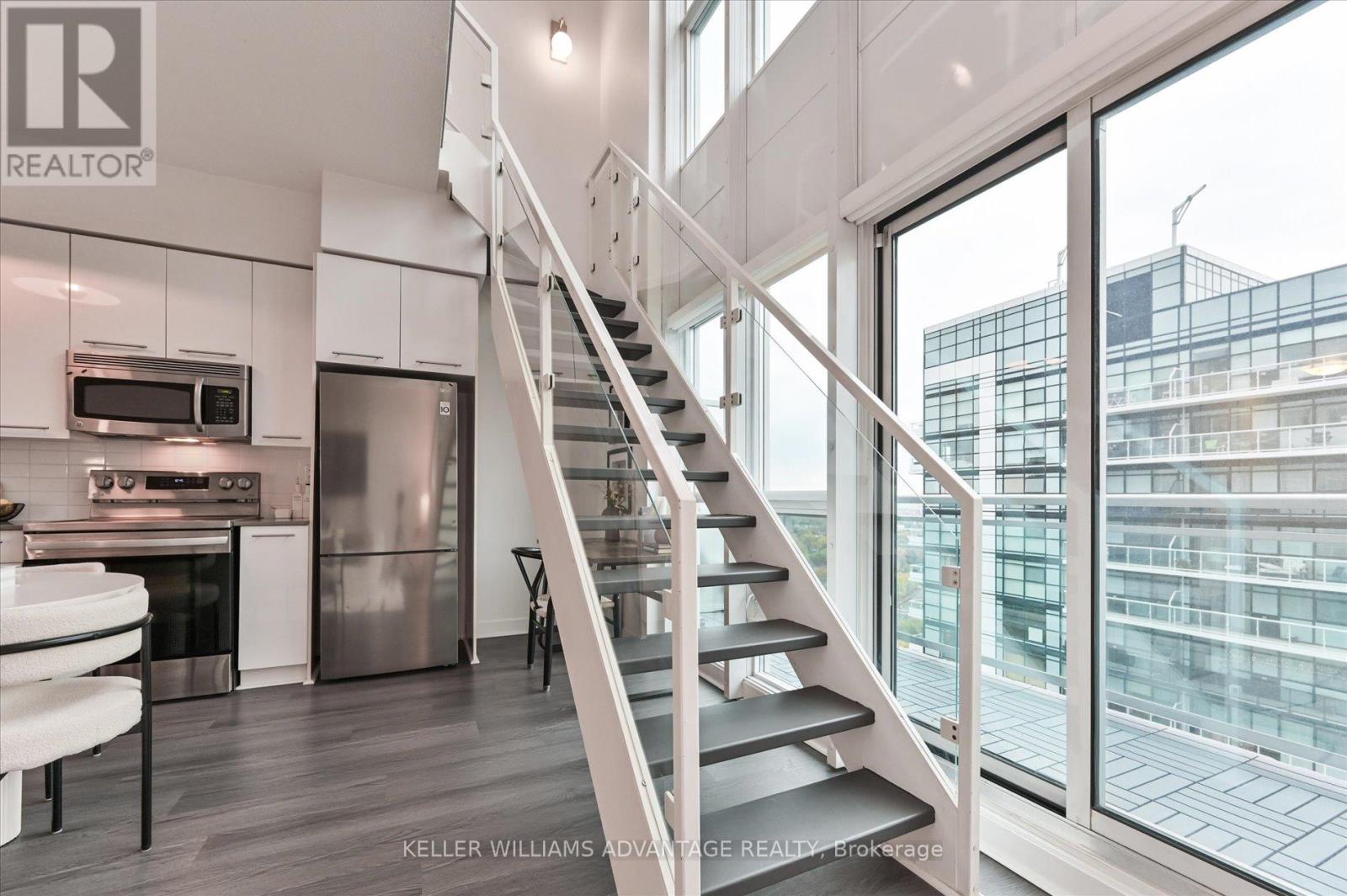 Ph 2910 - 155 Legion Road N, Toronto, Ontario M8Y 0A7 - Photo 18 - W12517390