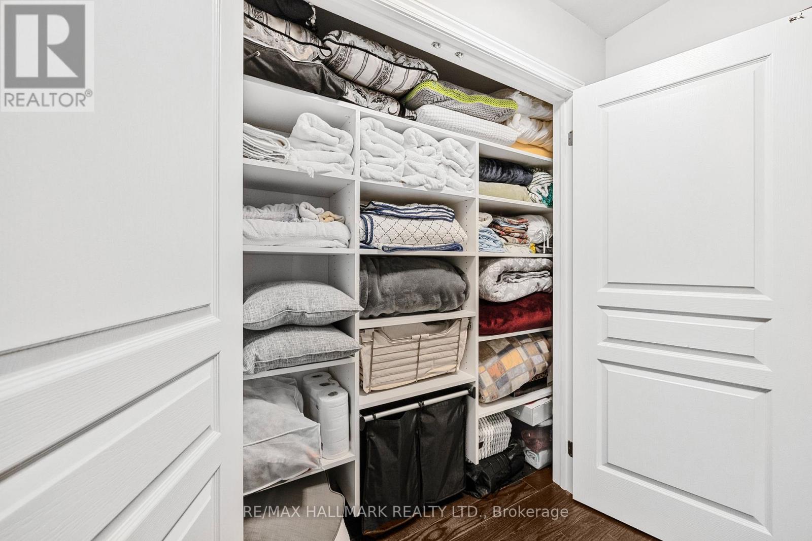 44 - 26 Applewood Lane, Toronto, Ontario  M9C 0C1 - Photo 25 - W12532638