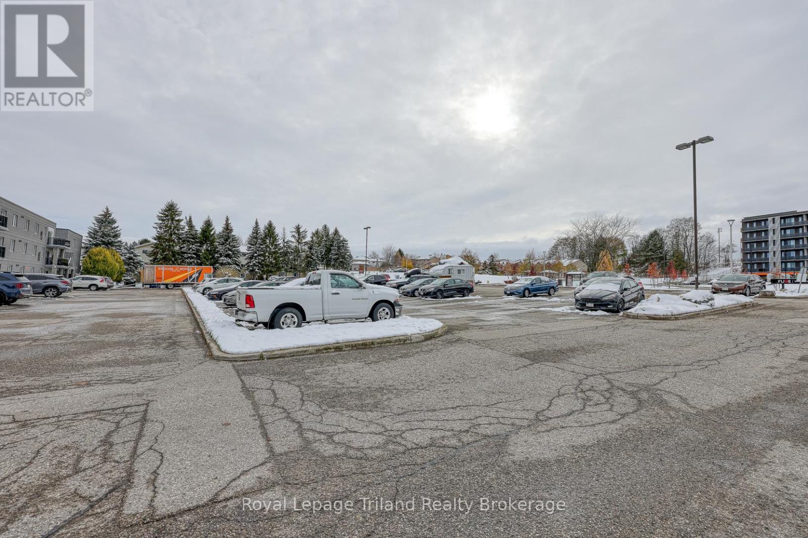 307 - 159 Ferguson Drive, Woodstock, Ontario N4V 1A9 - Photo 34 - X12537164