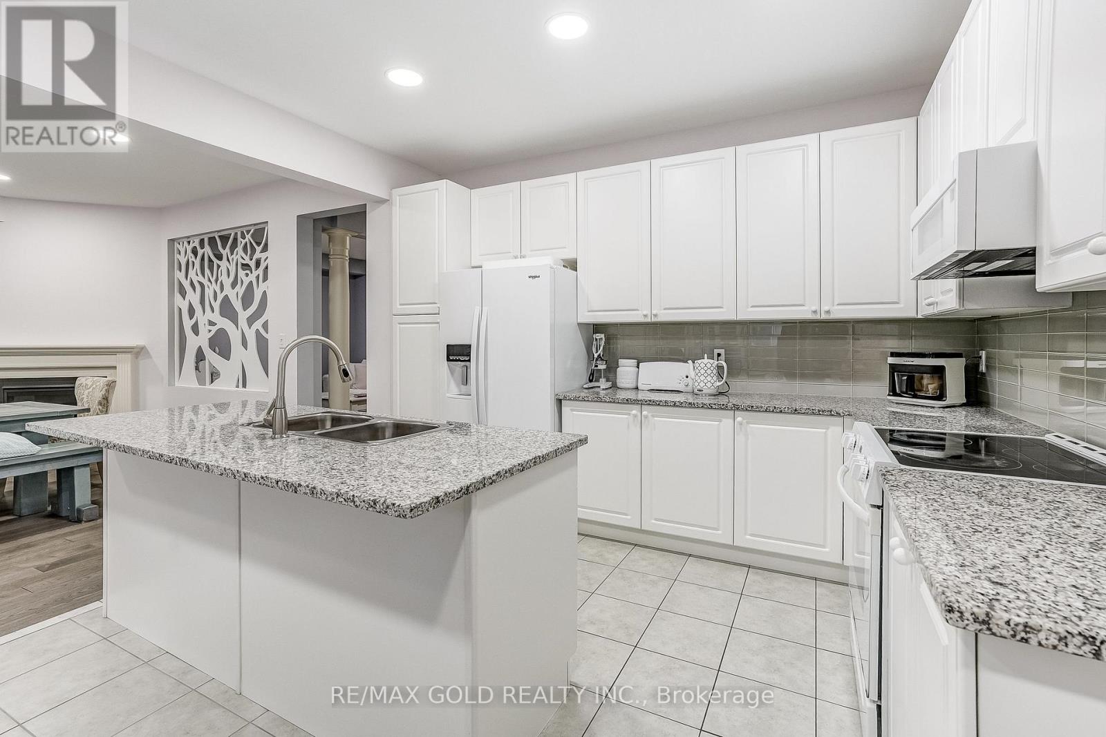 552 Bessborough Drive, Milton, Ontario  L9T 8P5 - Photo 15 - W12536896