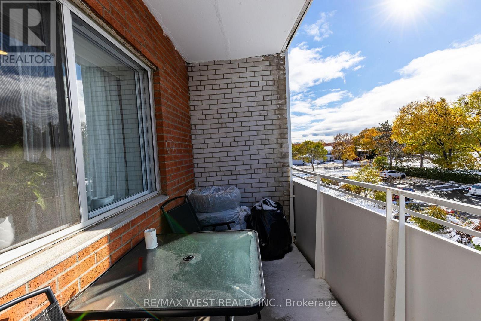 309 - 2485 Woking Crescent, Mississauga, Ontario  L5K 1Z6 - Photo 14 - W12536922