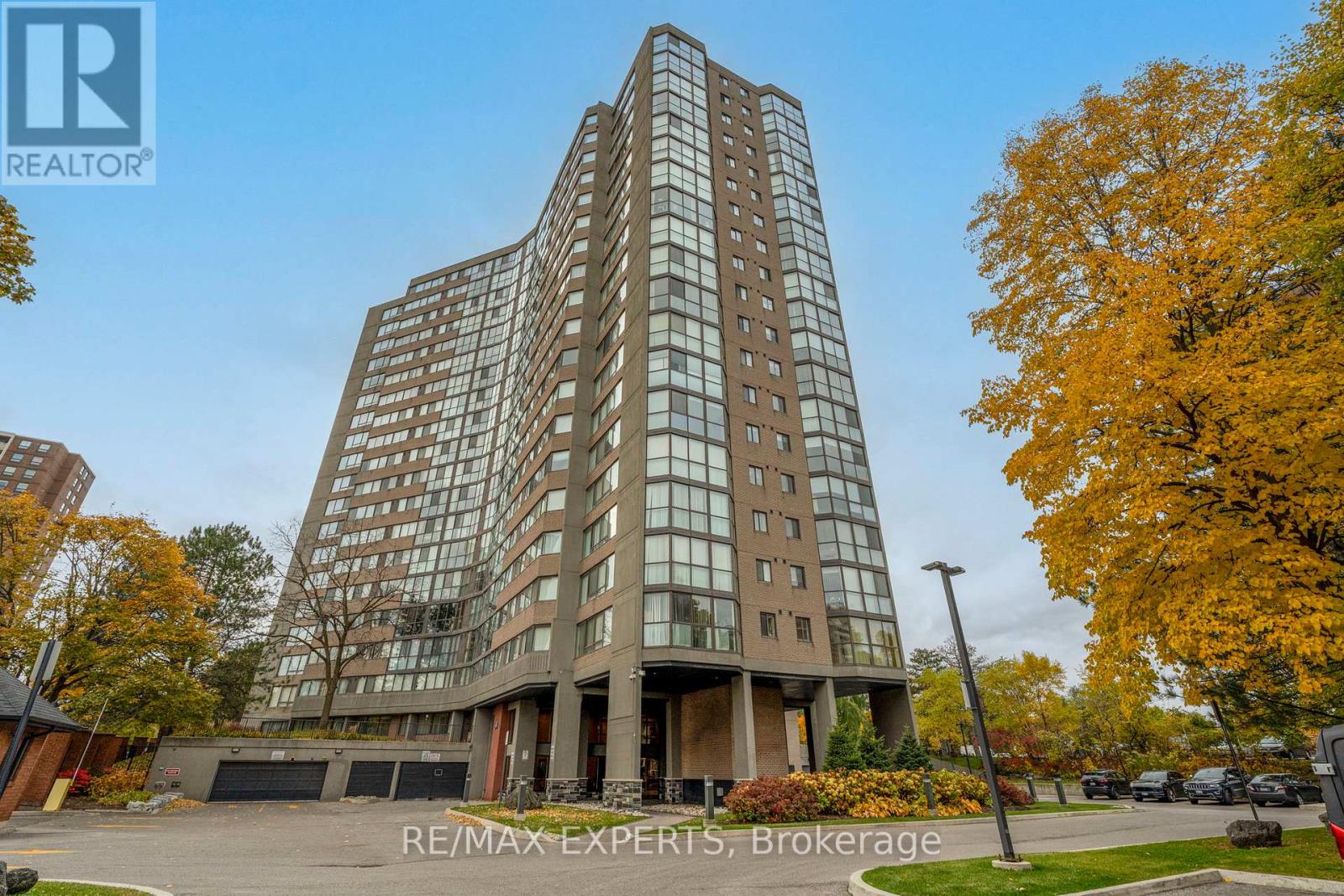 1103 - 40 RICHVIEW ROAD, Toronto, Ontario
