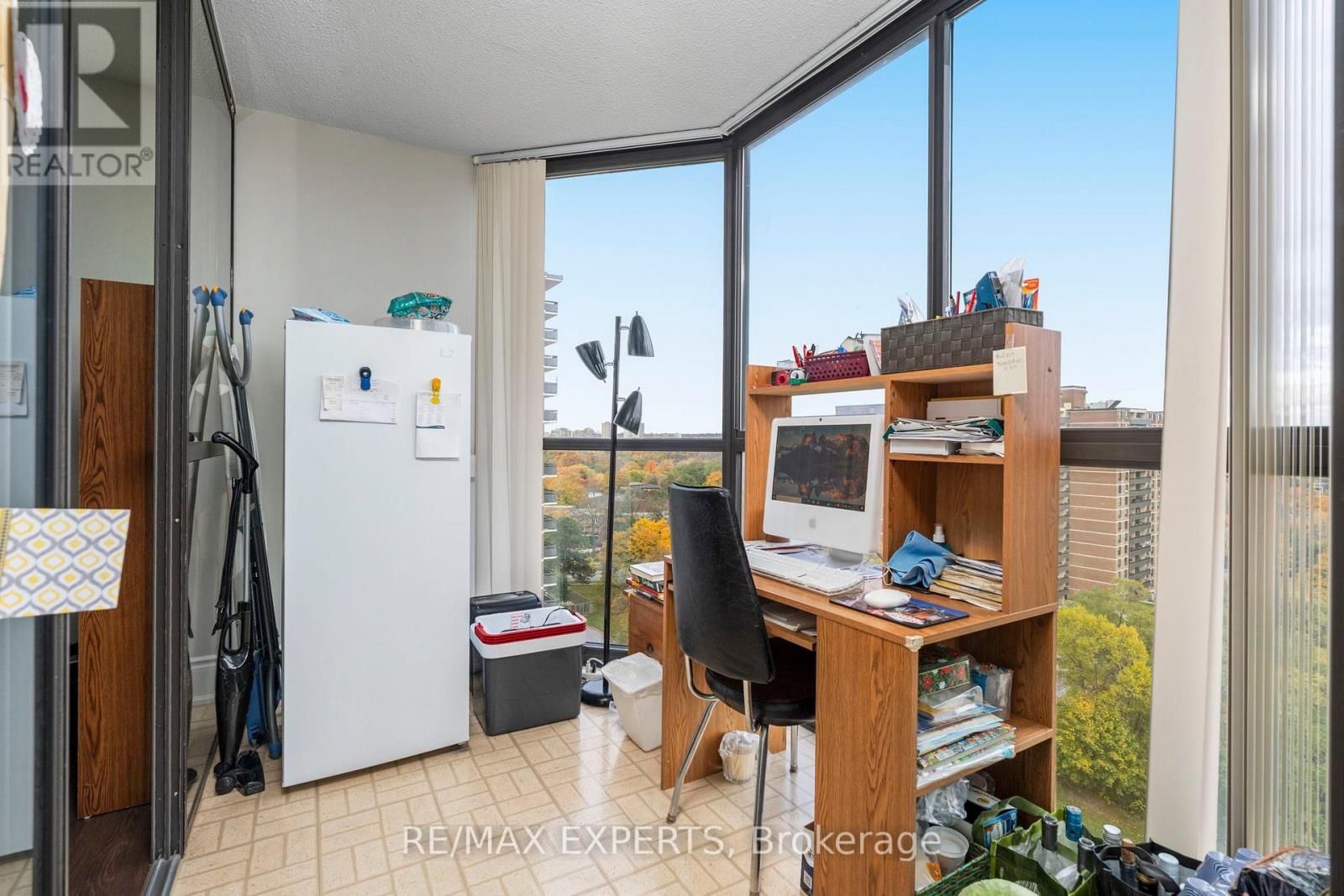 1103 - 40 Richview Road, Toronto, Ontario  M9A 5C1 - Photo 18 - W12536974