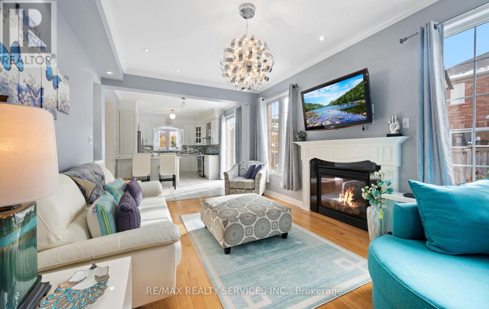 192 Sugarhill Drive, Brampton, Ontario  L7A 3X6 - Photo 12 - W12536984