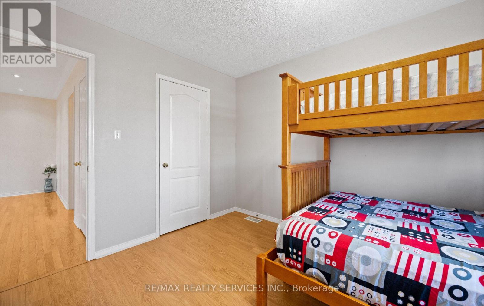 192 Sugarhill Drive, Brampton, Ontario  L7A 3X6 - Photo 34 - W12536984