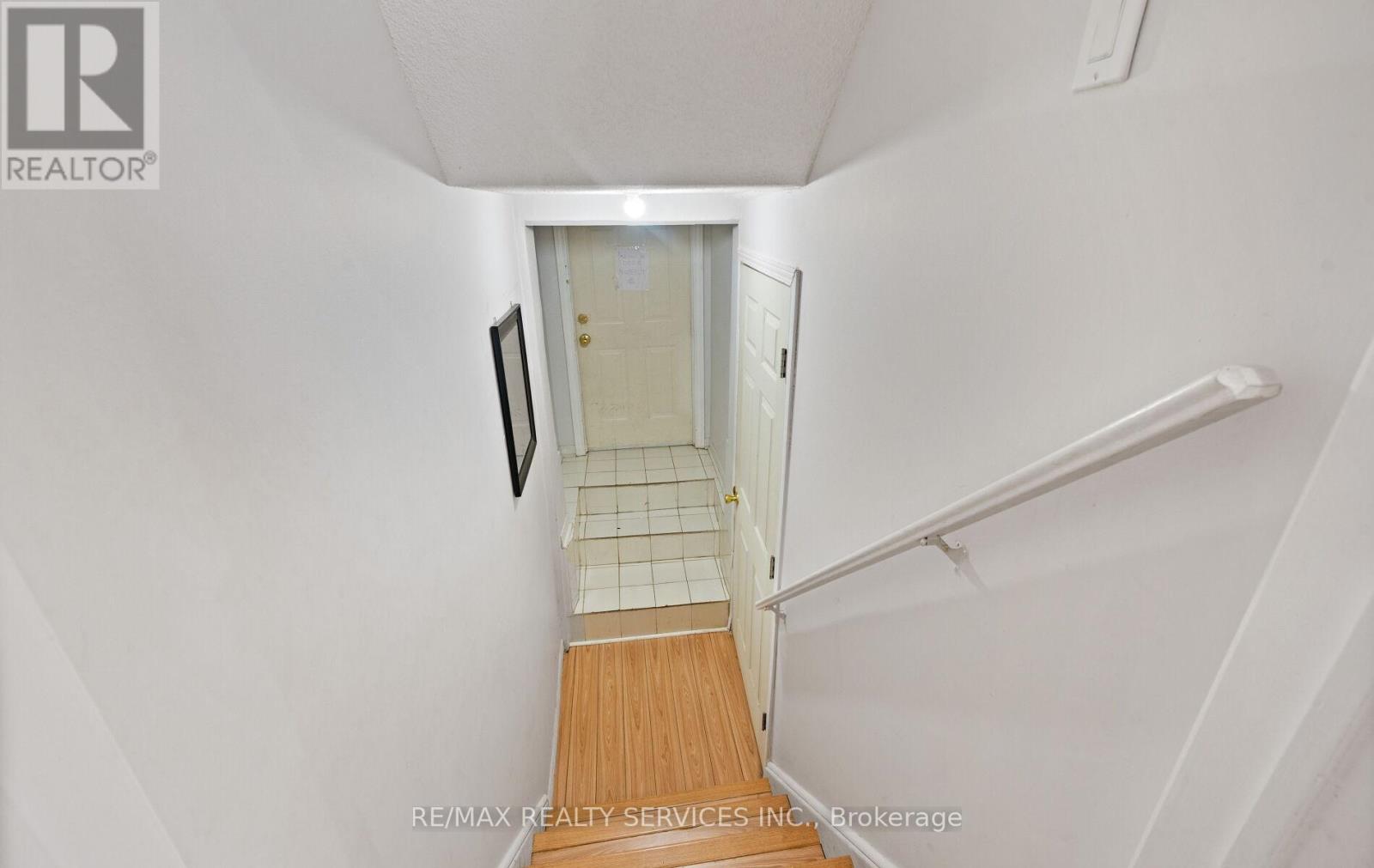 192 Sugarhill Drive, Brampton, Ontario  L7A 3X6 - Photo 38 - W12536984