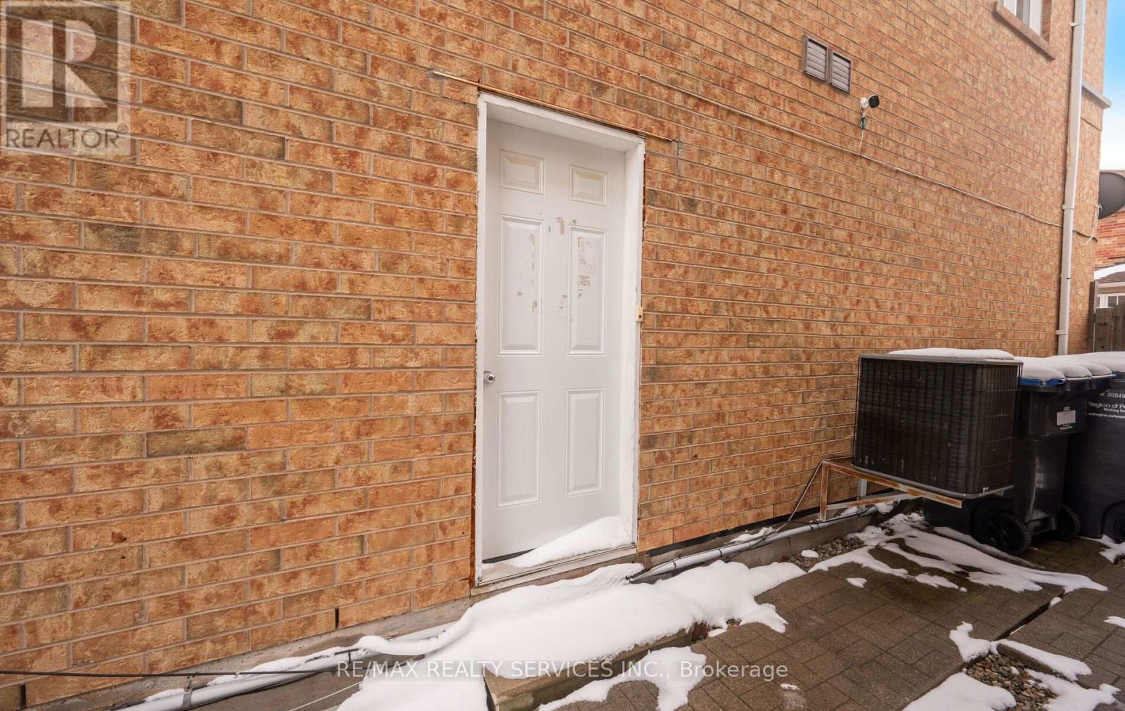 192 Sugarhill Drive, Brampton, Ontario  L7A 3X6 - Photo 46 - W12536984