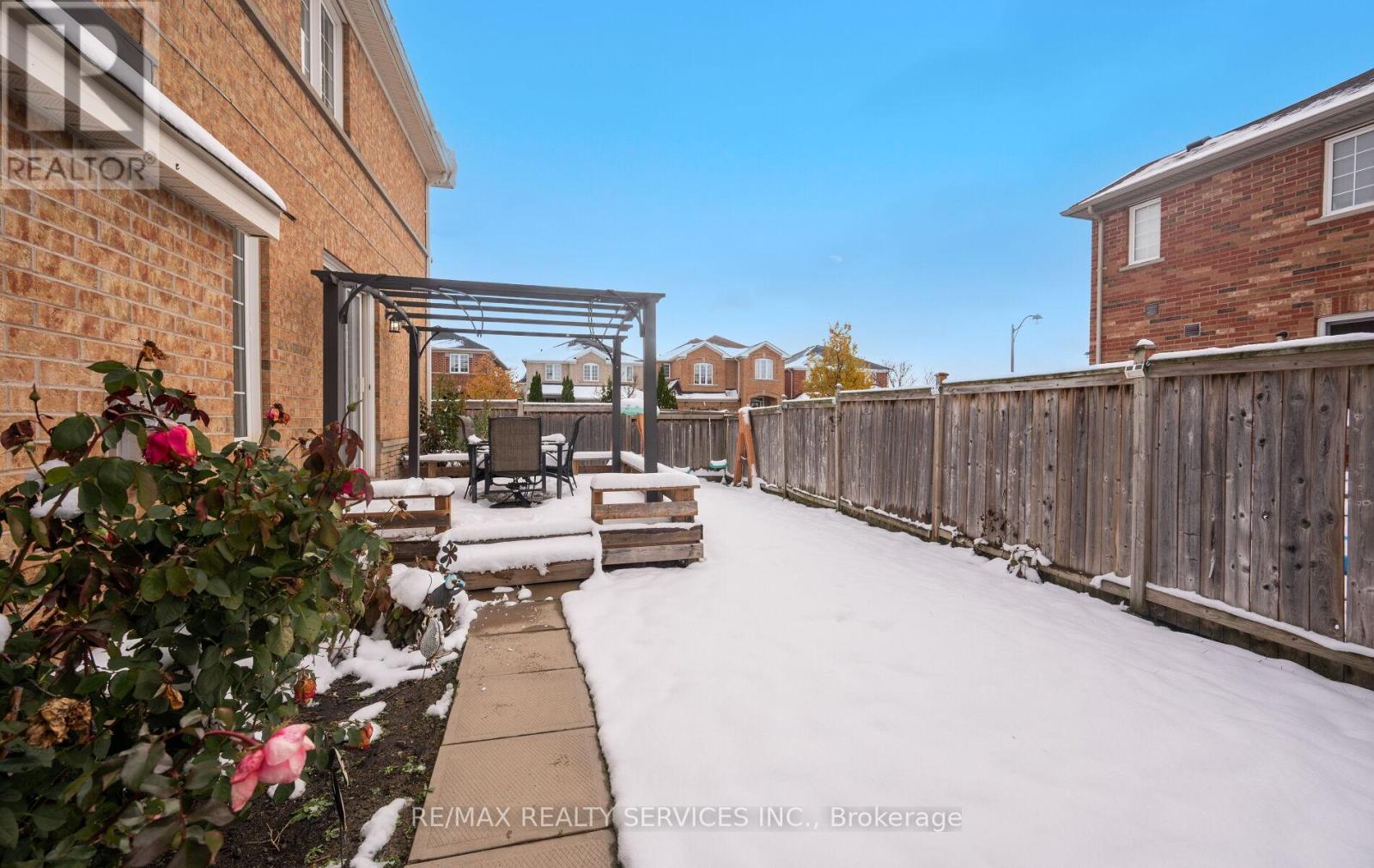 192 Sugarhill Drive, Brampton, Ontario  L7A 3X6 - Photo 47 - W12536984