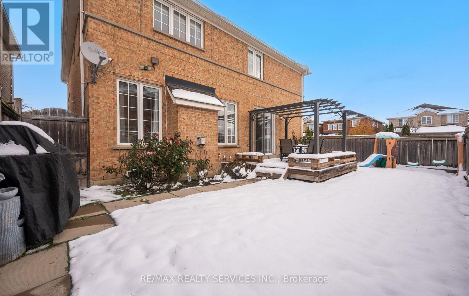 192 Sugarhill Drive, Brampton, Ontario  L7A 3X6 - Photo 48 - W12536984