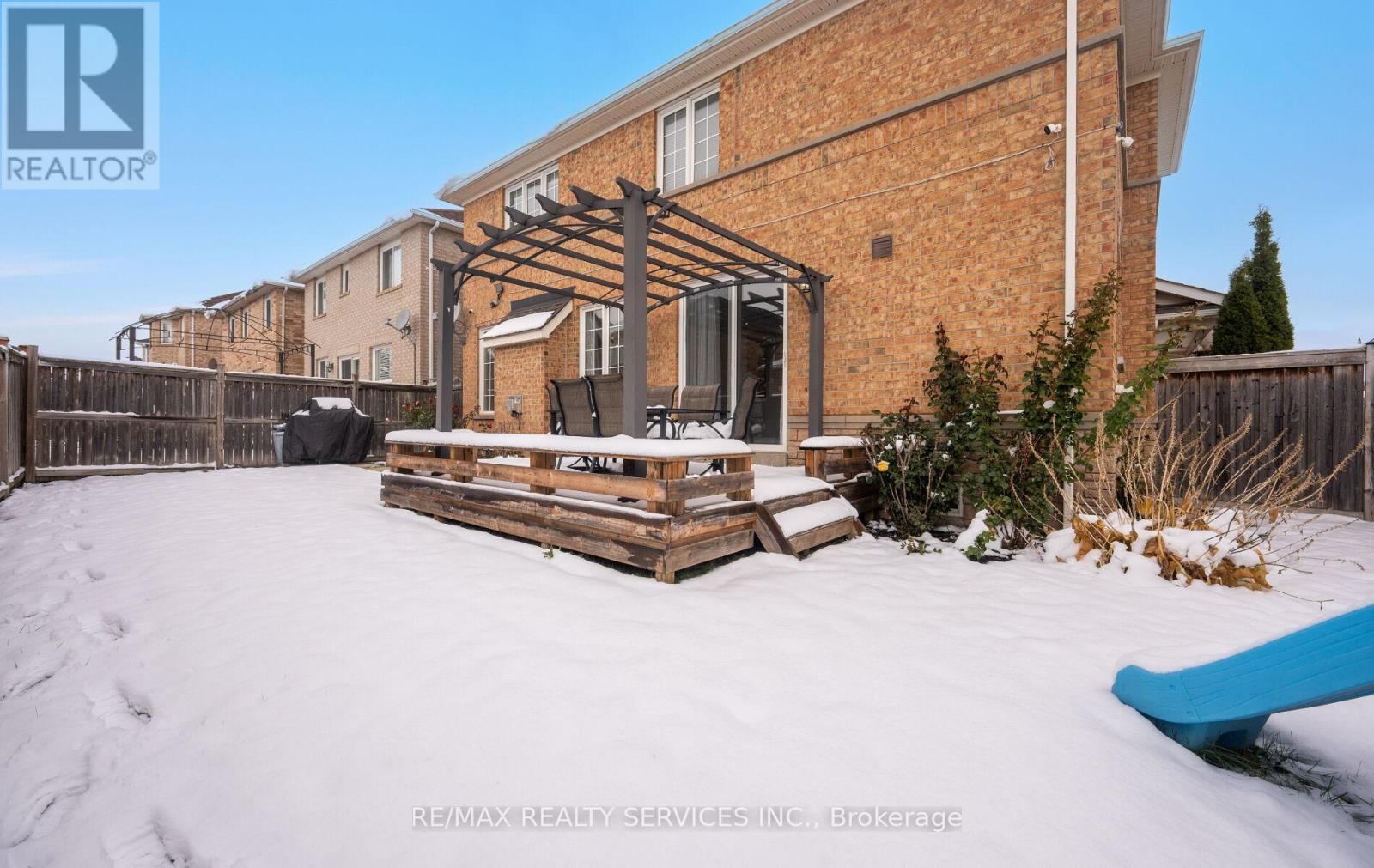 192 Sugarhill Drive, Brampton, Ontario  L7A 3X6 - Photo 49 - W12536984